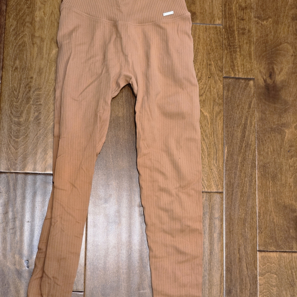 Ribbed Orange Leggings